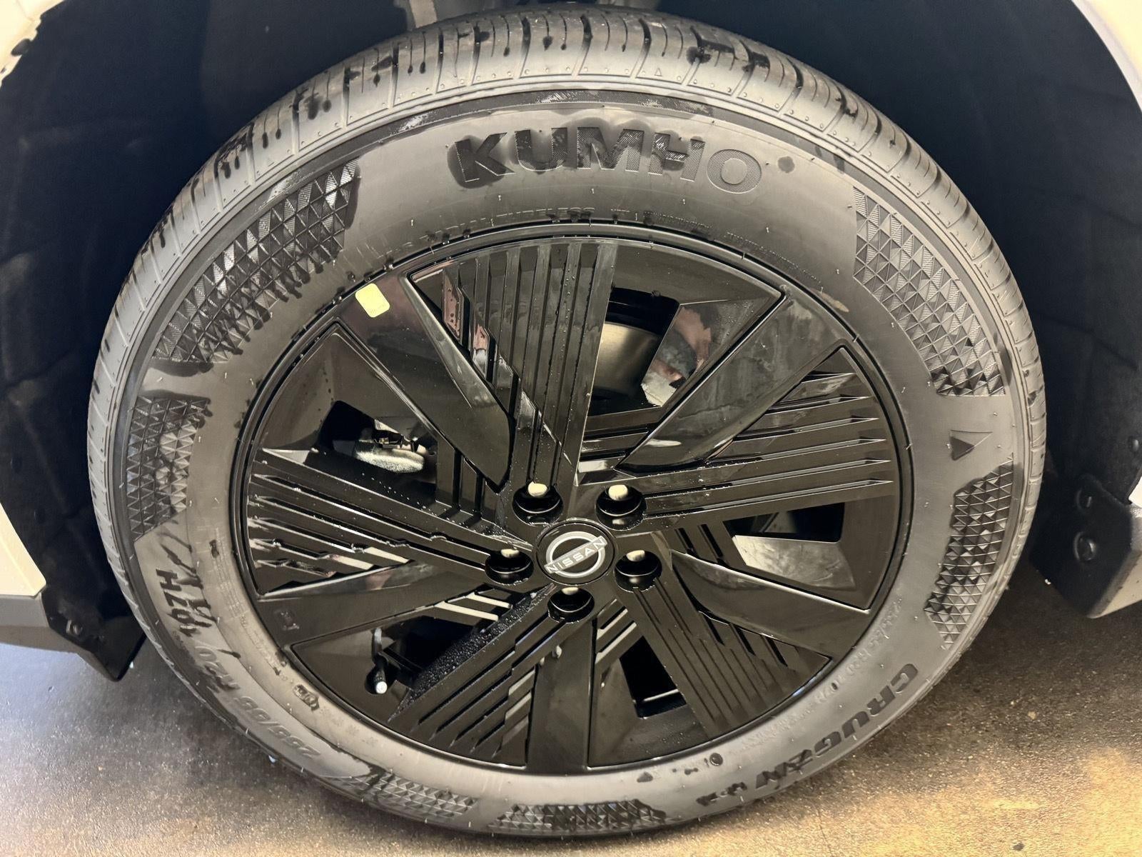 2025 Nissan Murano SV