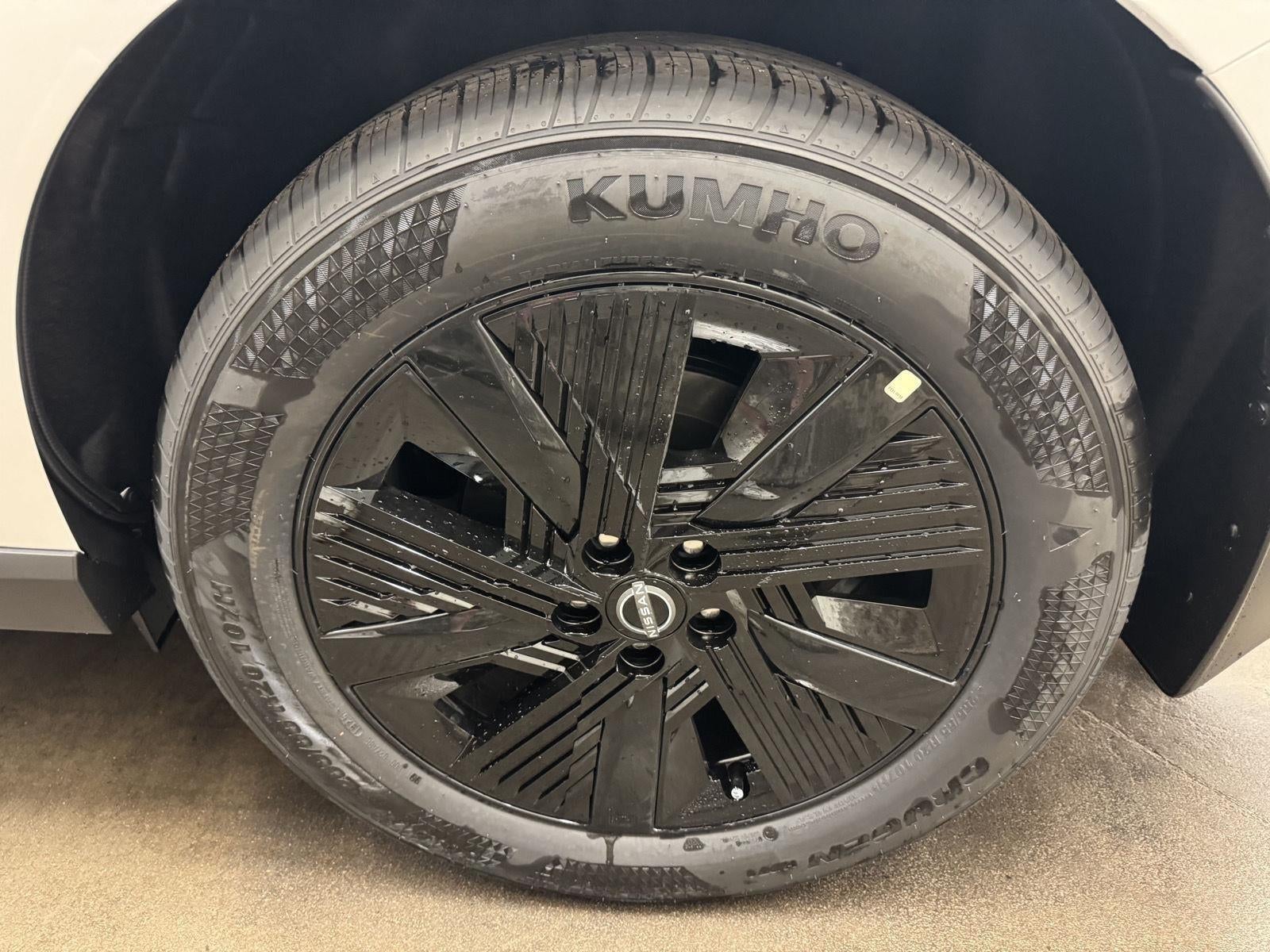 2025 Nissan Murano SV