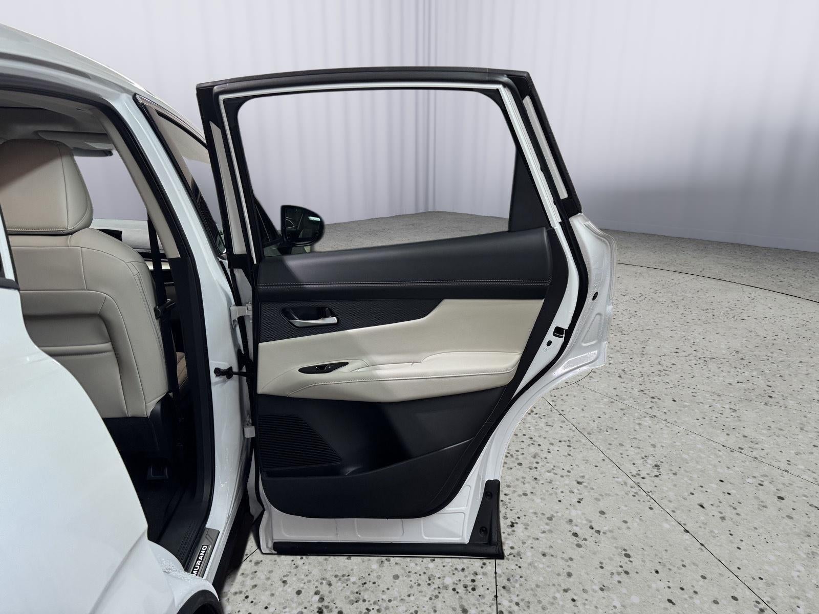 2025 Nissan Murano SL