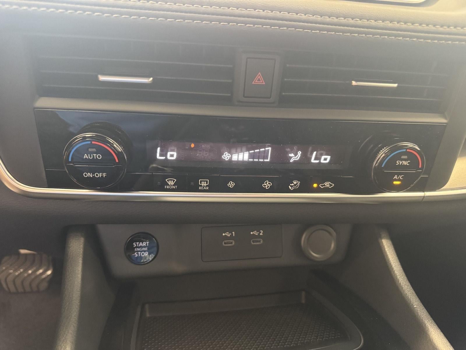 2026 Nissan Rogue SV