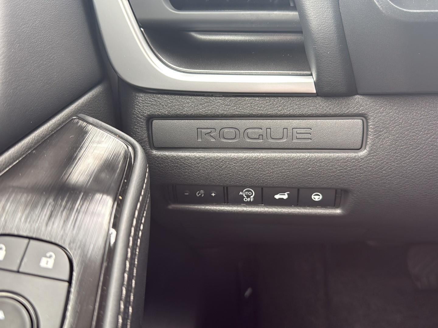 2026 Nissan Rogue Dark Armor™