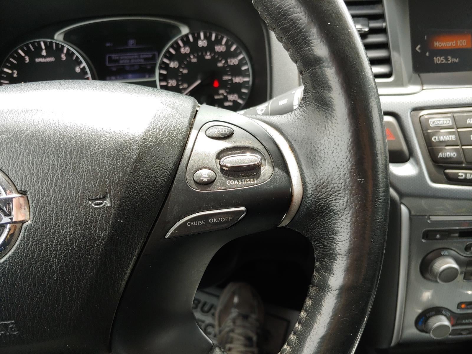 2019 Nissan Pathfinder SL