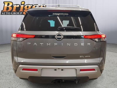 2024 Nissan Pathfinder SL