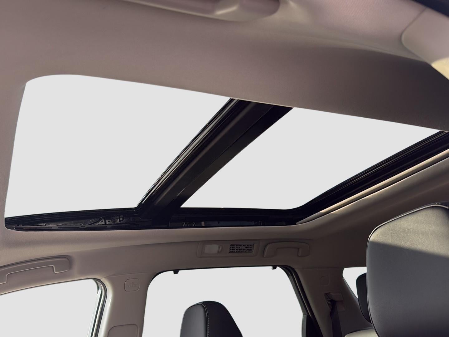 2026 Nissan Pathfinder Platinum - Photo 26