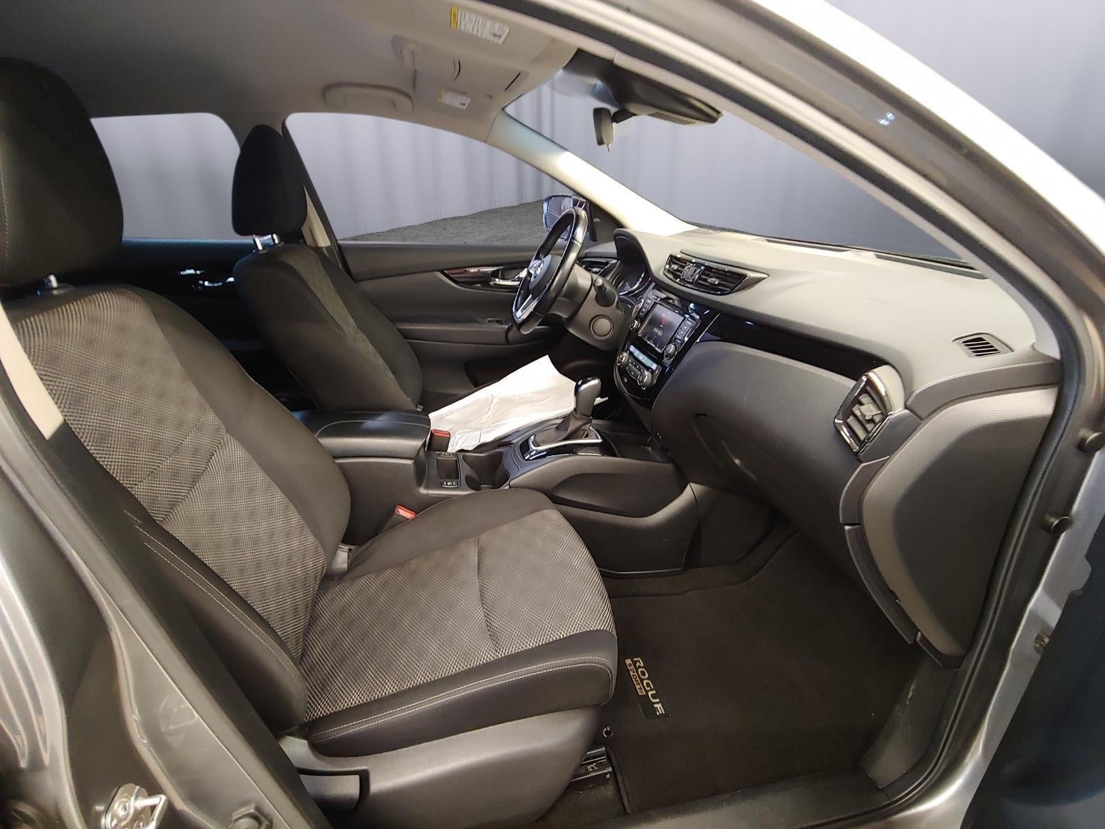 2021 Nissan Rogue Sport SV