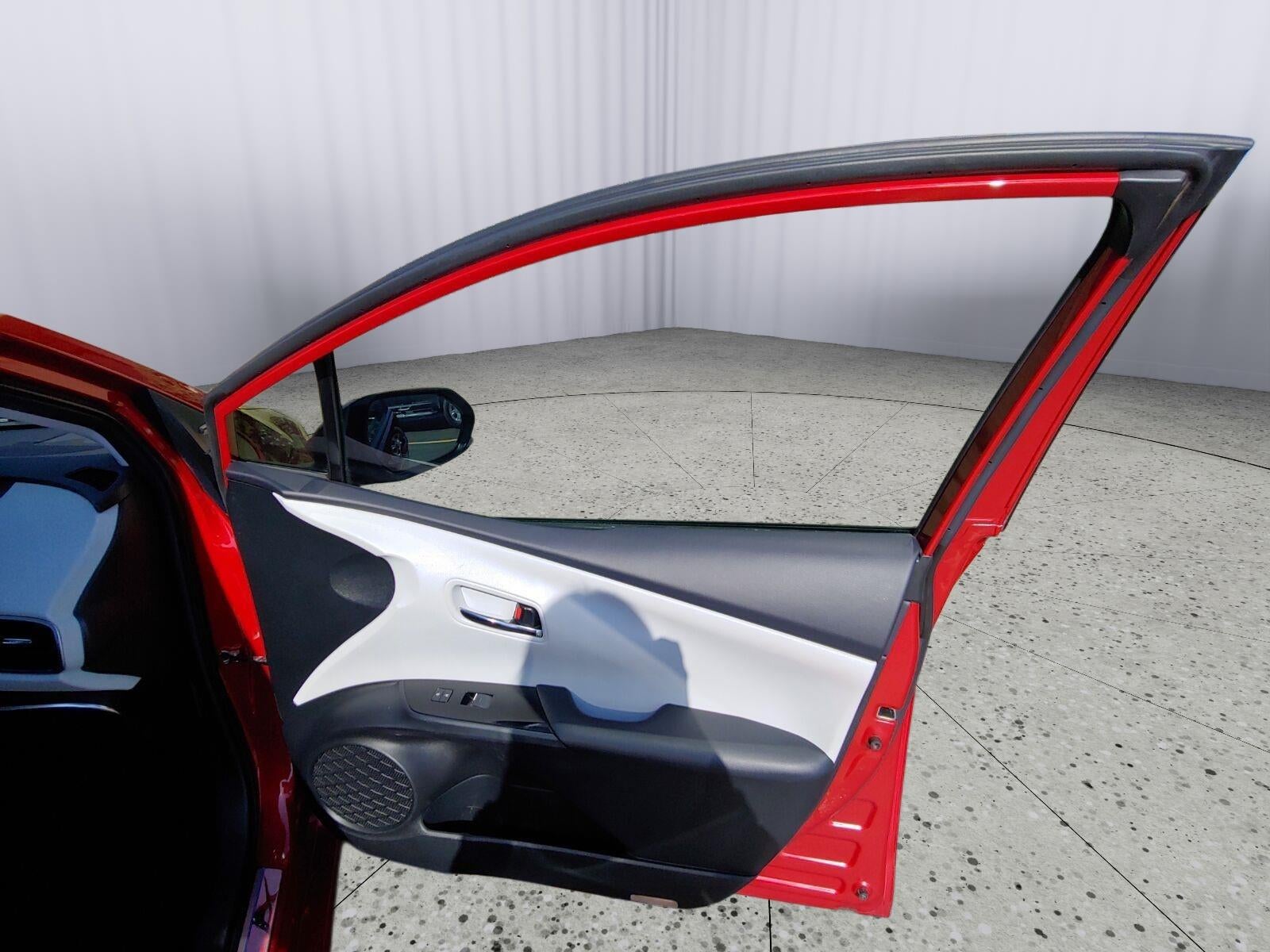 2022 Toyota Prius Limited