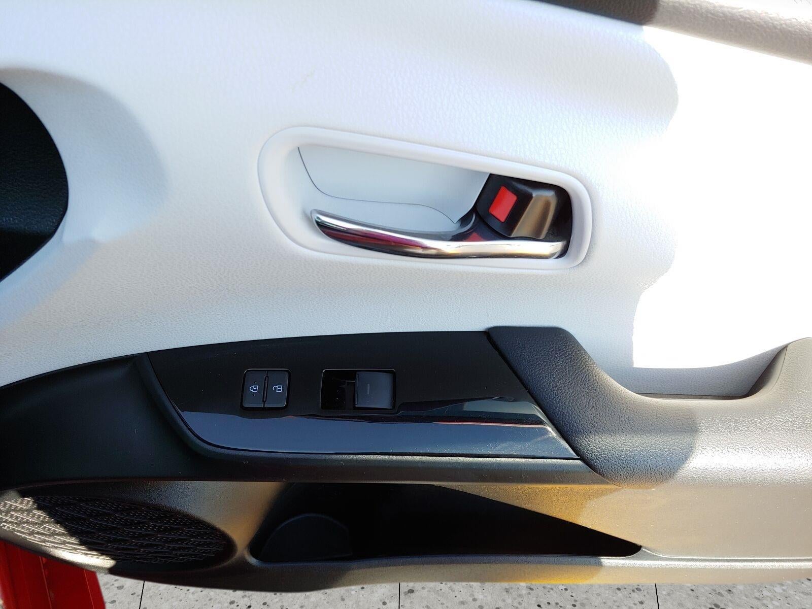 2022 Toyota Prius Limited