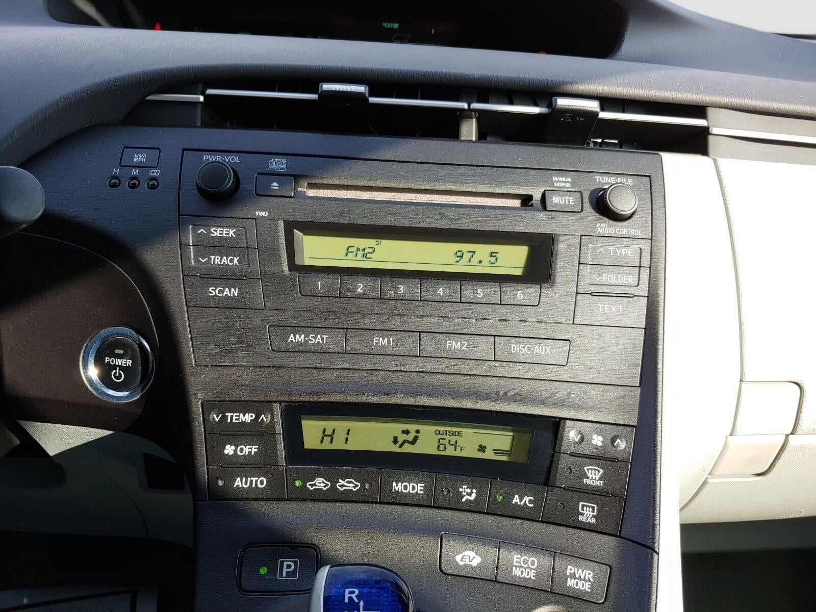 2011 Toyota Prius I