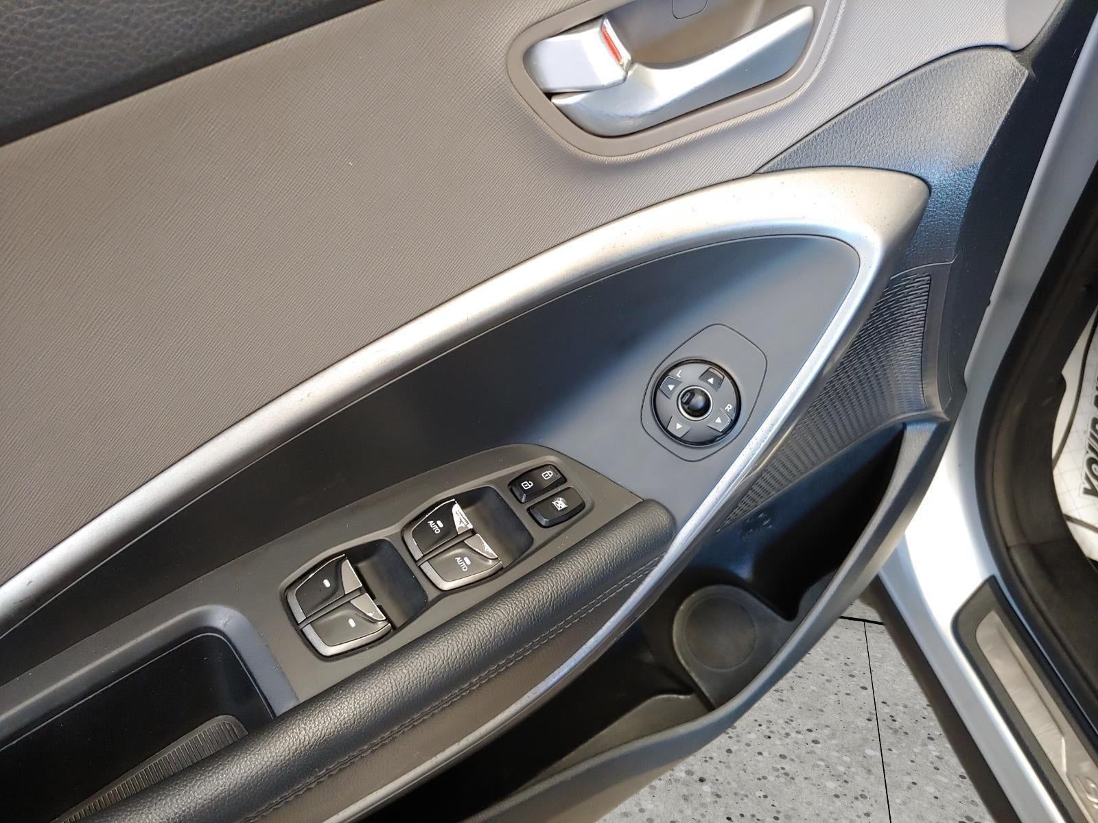 2017 Hyundai Santa Fe Limited