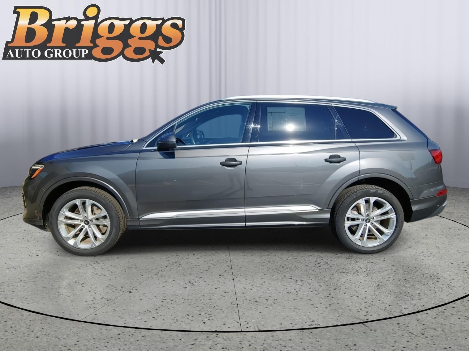 2025 Audi Q7 Premium Plus