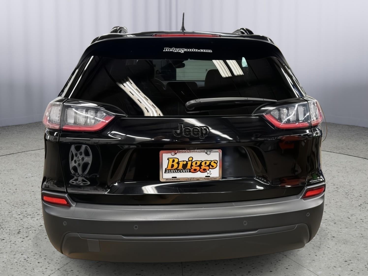 2023 Jeep Cherokee Altitude Lux