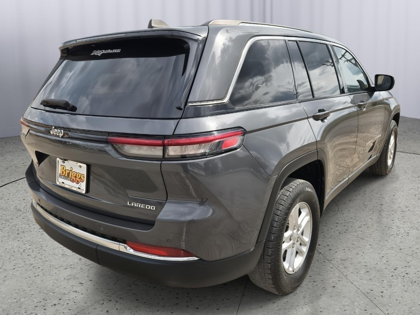 2024 Jeep Grand Cherokee Laredo