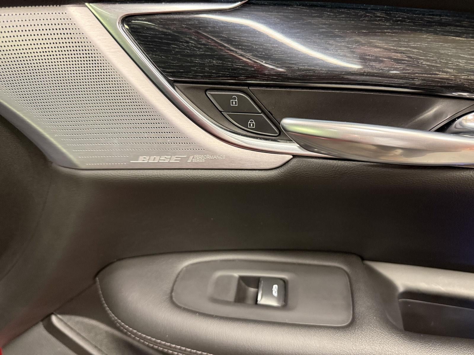 2021 Cadillac XT5 AWD Premium Luxury