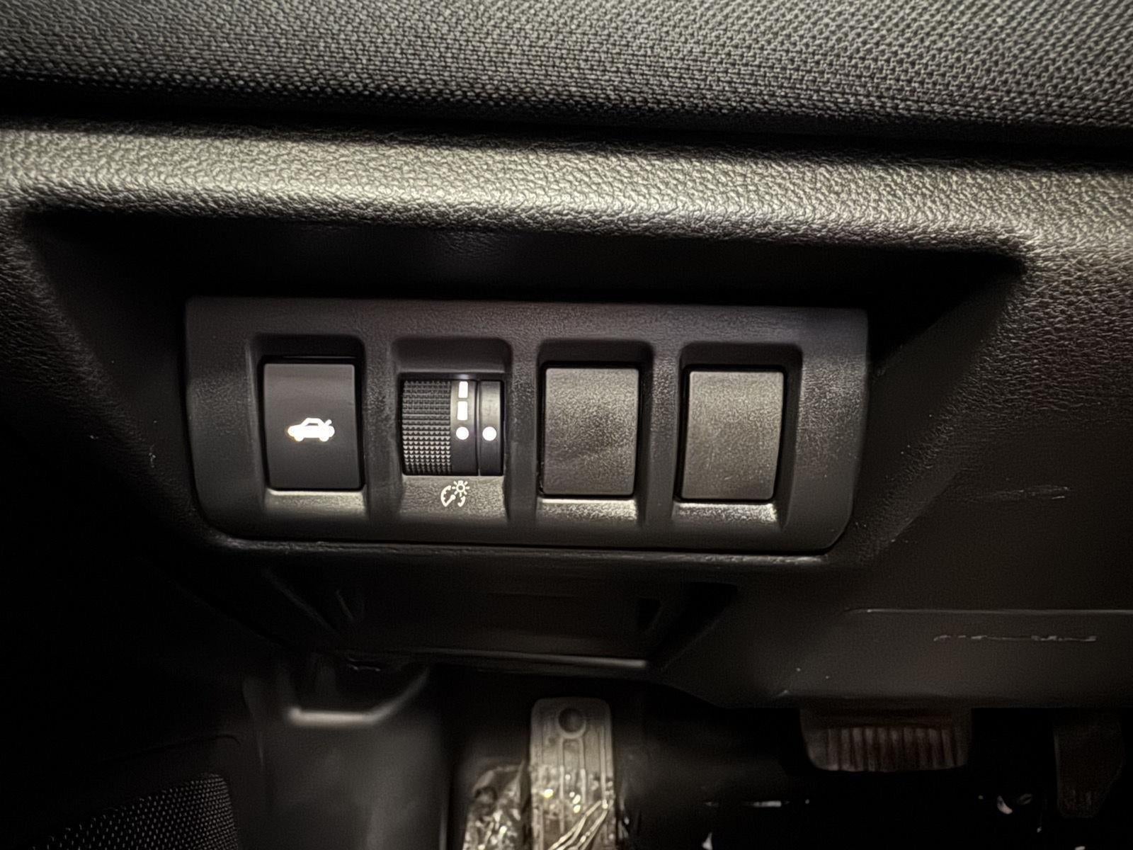 2025 Subaru Legacy Premium