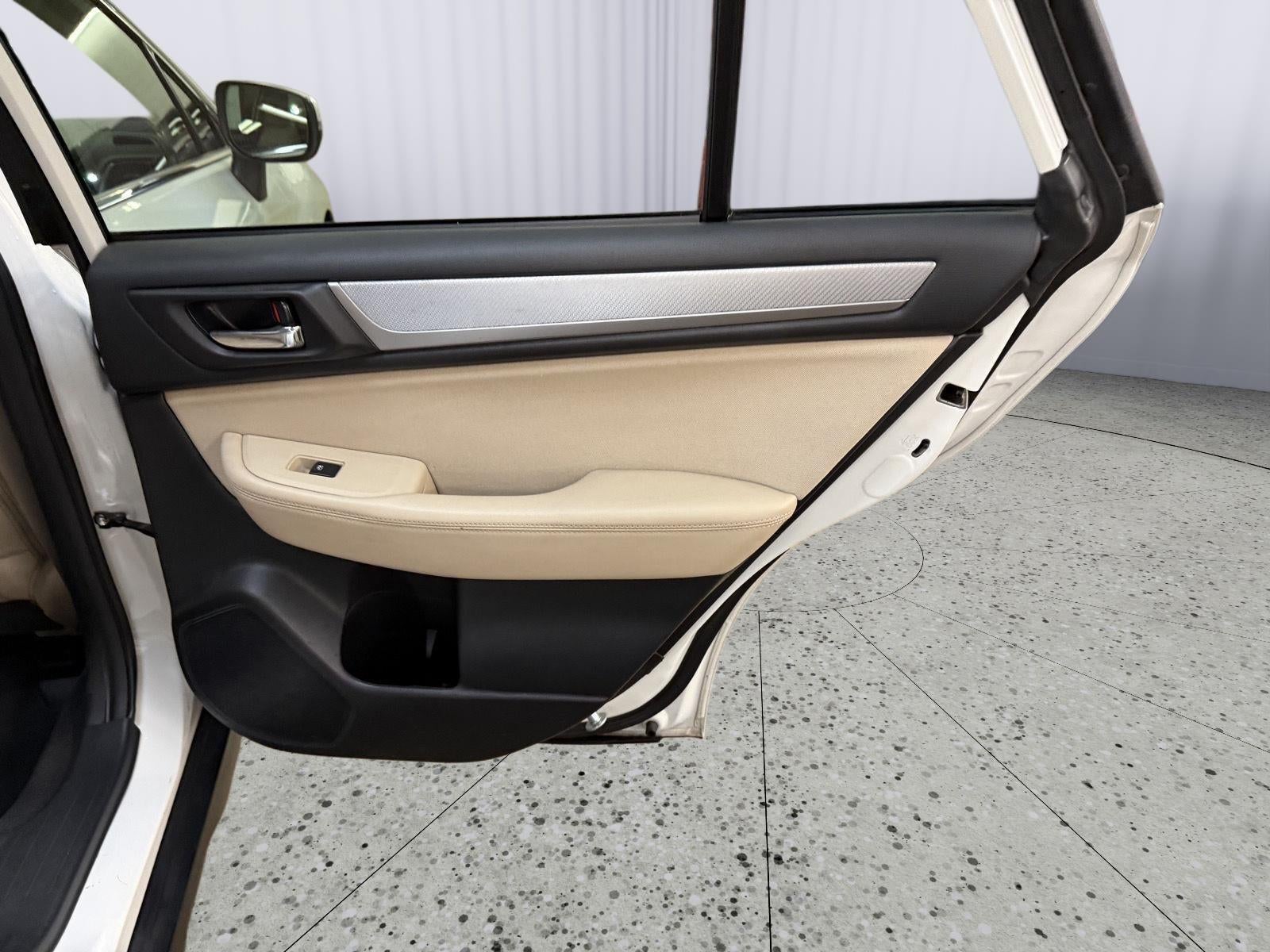 2019 Subaru OUTBACK Premium