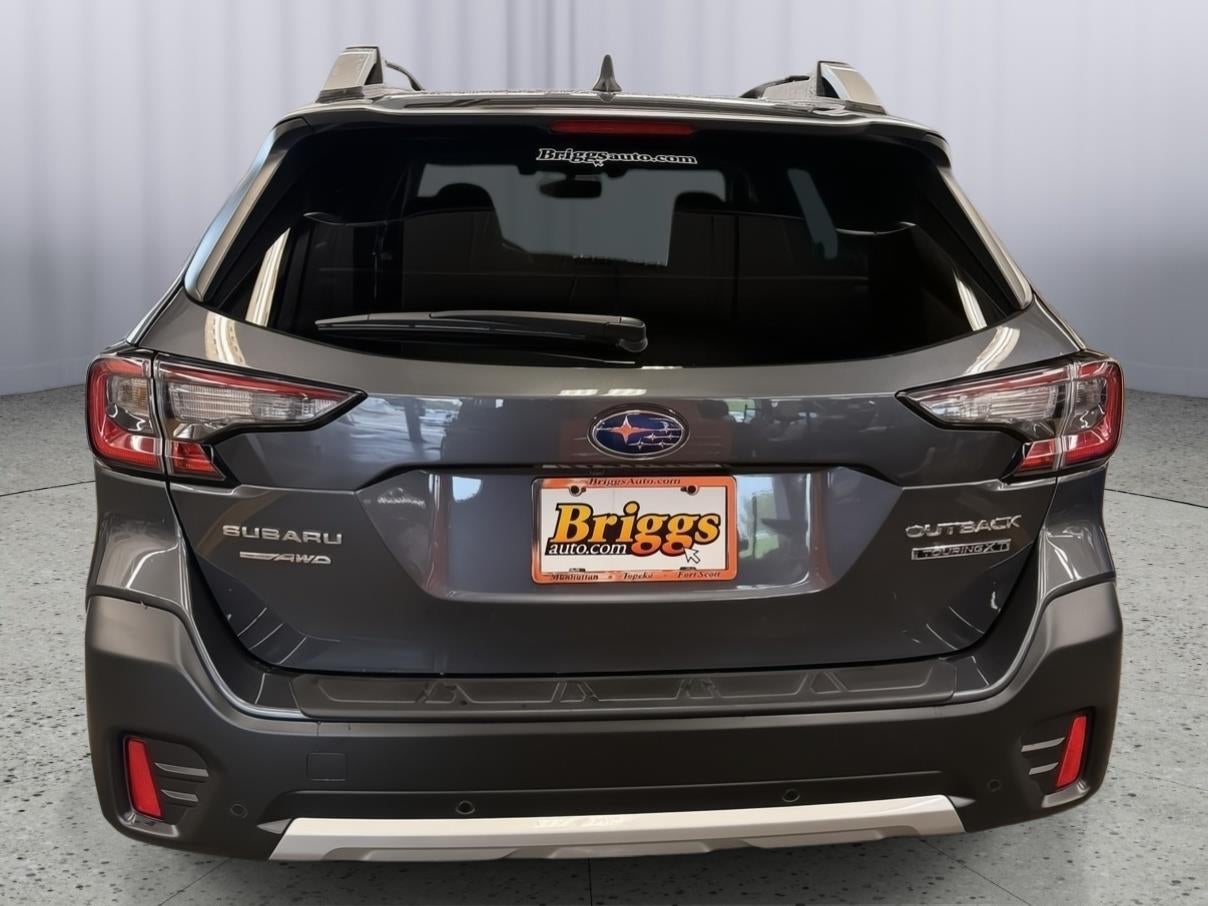 2022 Subaru Outback Touring XT