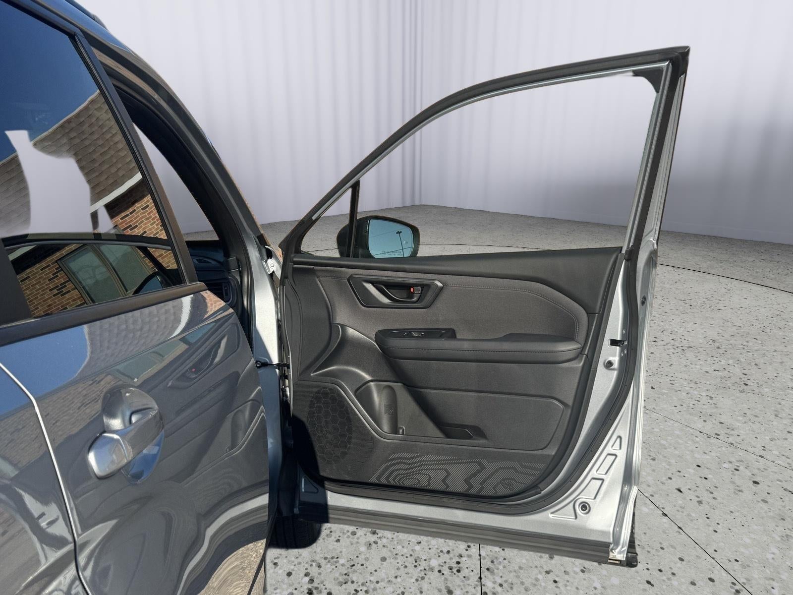 2025 Subaru Forester Premium Hybrid