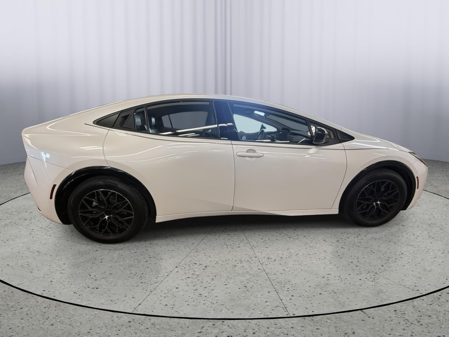 2023 Toyota Prius XLE