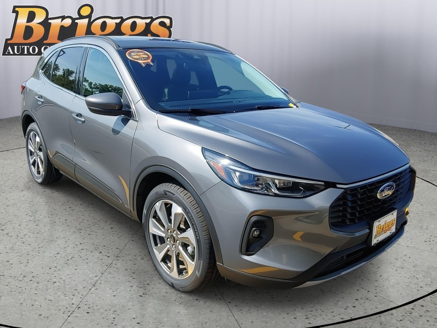 2025 Ford Escape Platinum