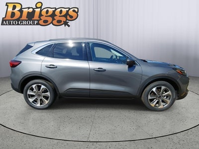 2025 Ford Escape Platinum