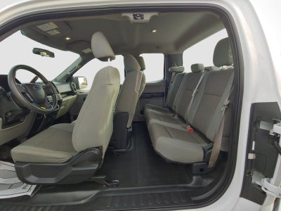 2015 Ford F-150 Base