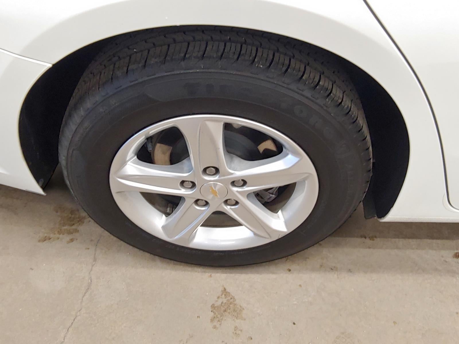 2022 Chevrolet Malibu LS