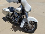 2008 HARLEY-DAVIDSON STREET GLIDE Base
