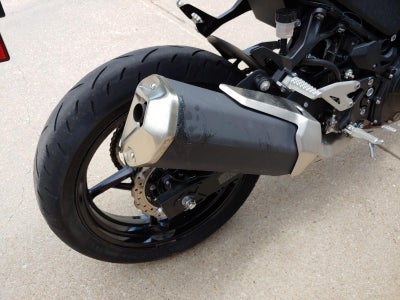 2023 KAWASAKI Z400 Base