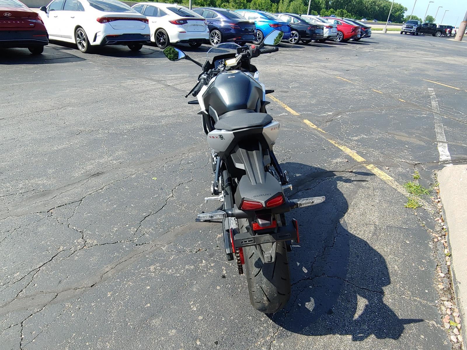 2024 SUZUKI GSXR800 Base