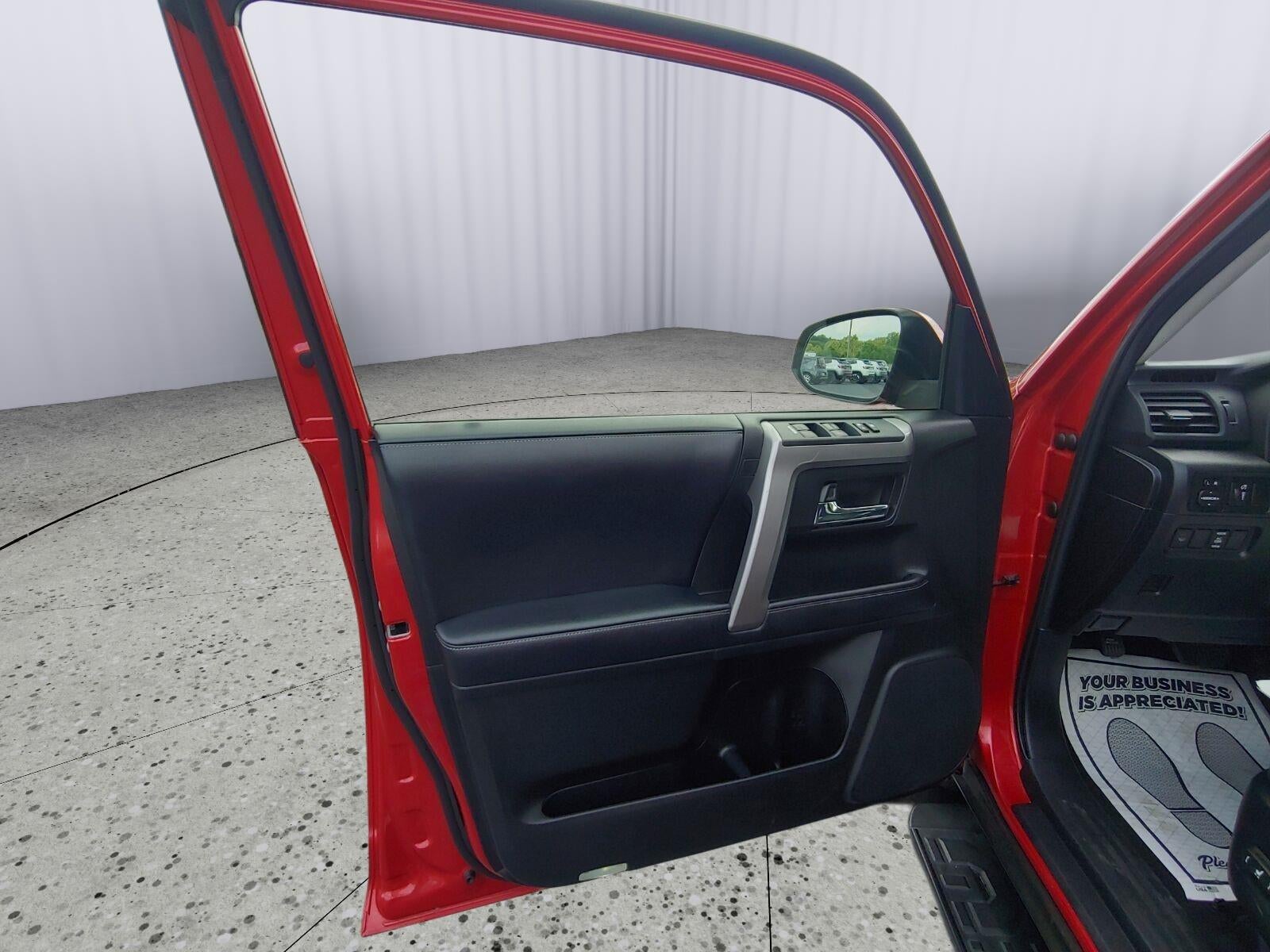 2019 Toyota 4 Runner Base