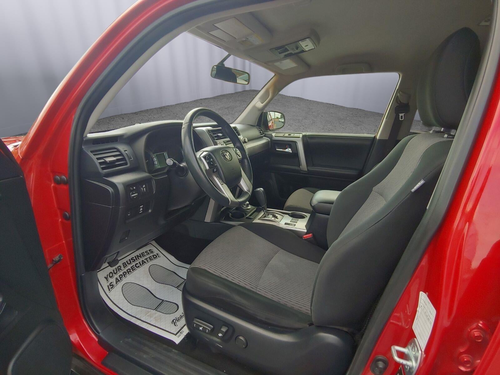 2019 Toyota 4 Runner Base