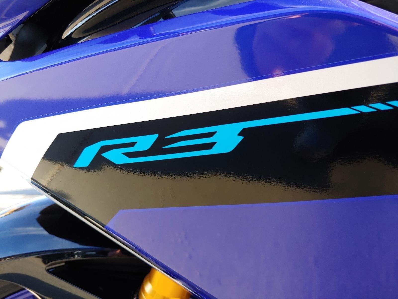 2025 YAMAHA YZF-R3 Base