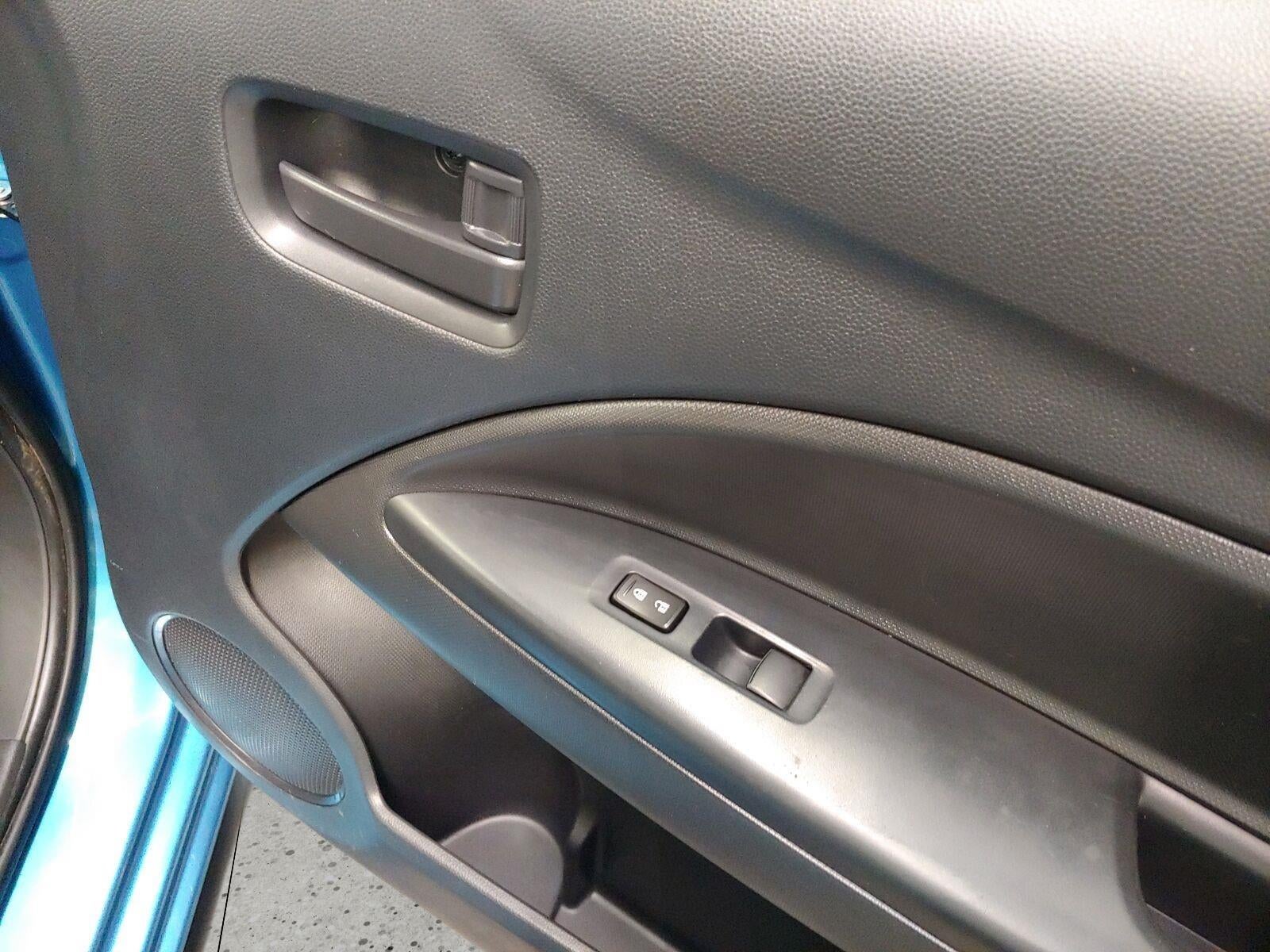 2024 Mitsubishi Mirage LE