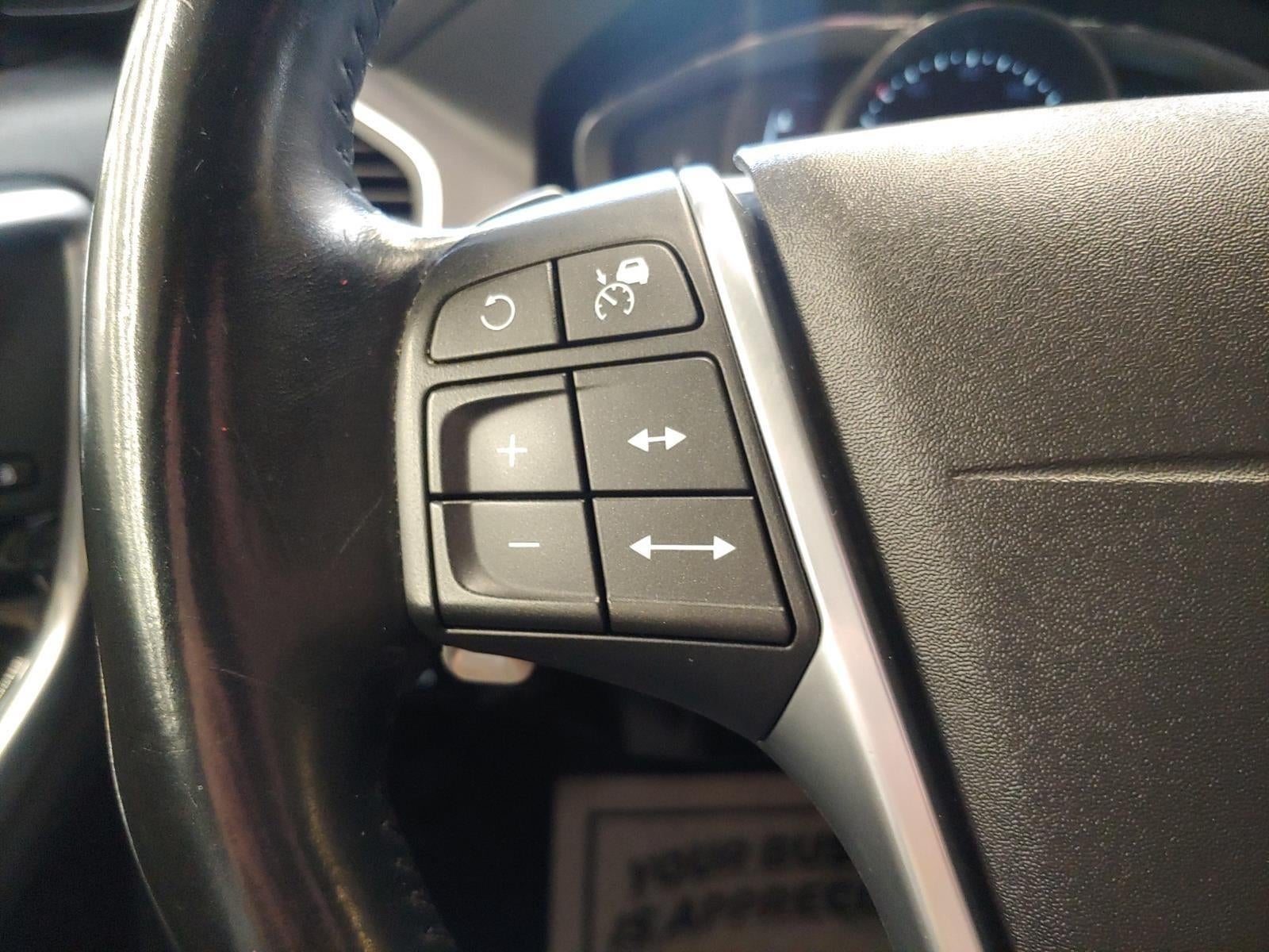 2015 Volvo XC60 T6 Platinum