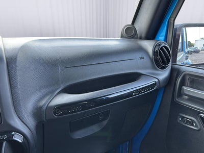 2014 Jeep Wrangler Unlimited Altitude