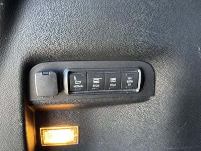 2016 Ford EXPLORER Base