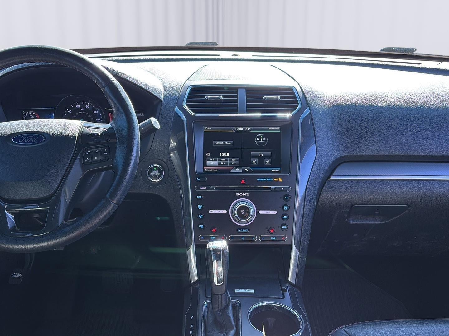 2016 Ford EXPLORER Base