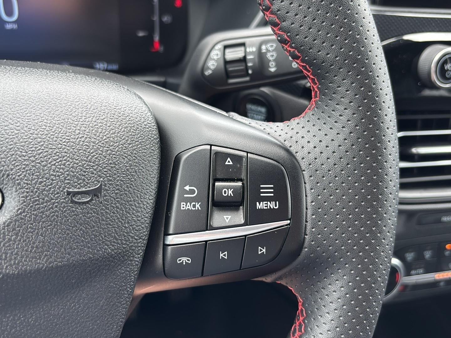 2025 Ford Escape ST-Line Select