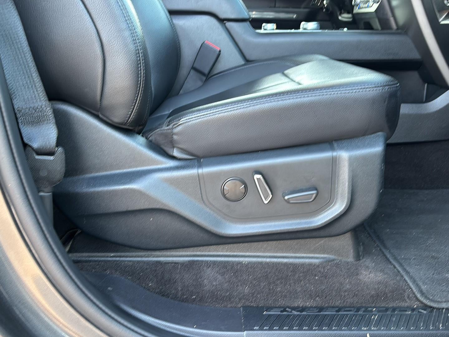 2021 Ford Expedition Max XLT
