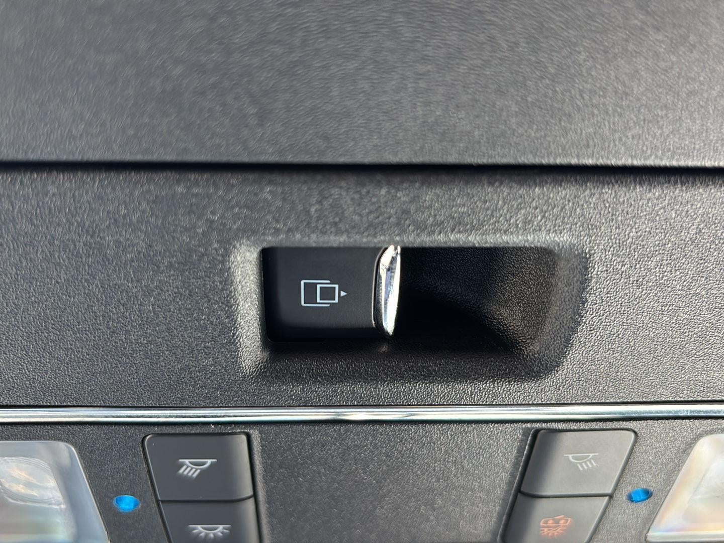 2023 Ford F-150 Base