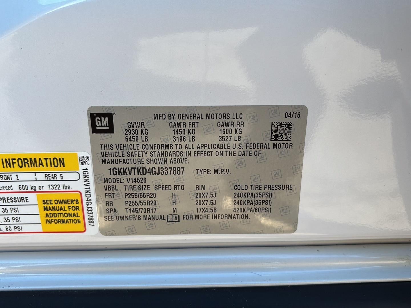 2016 GMC Acadia Denali