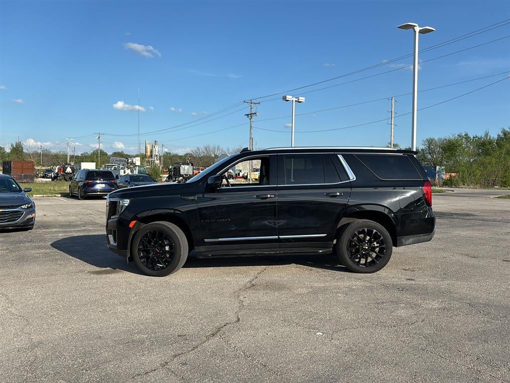 2023 GMC Yukon SLT
