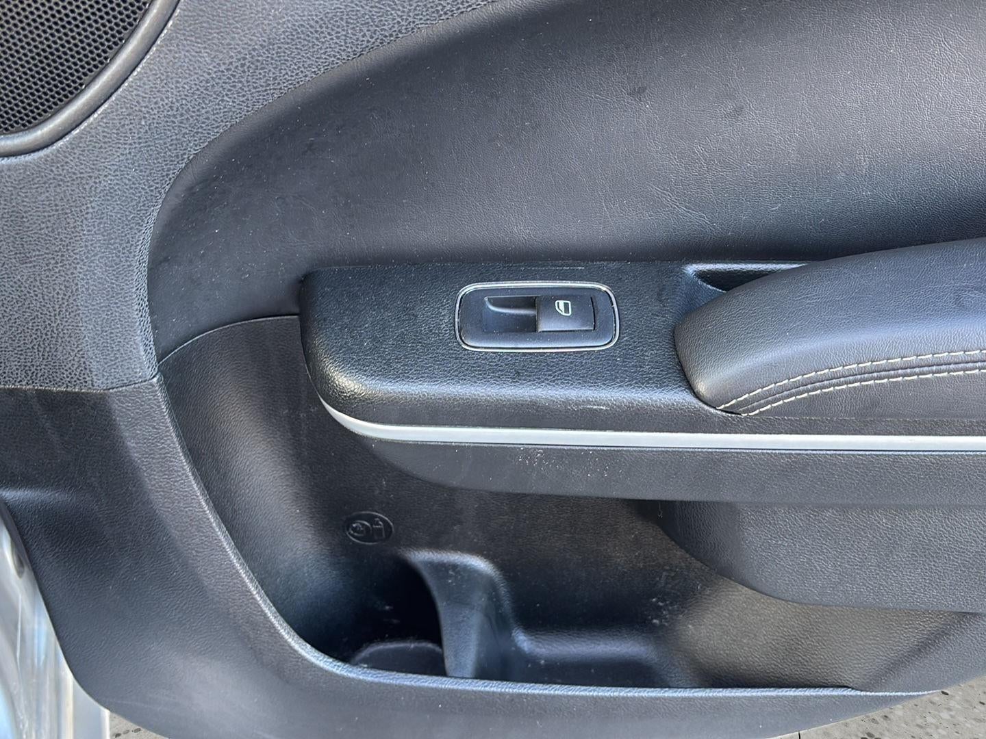 2023 Chrysler 300 300S