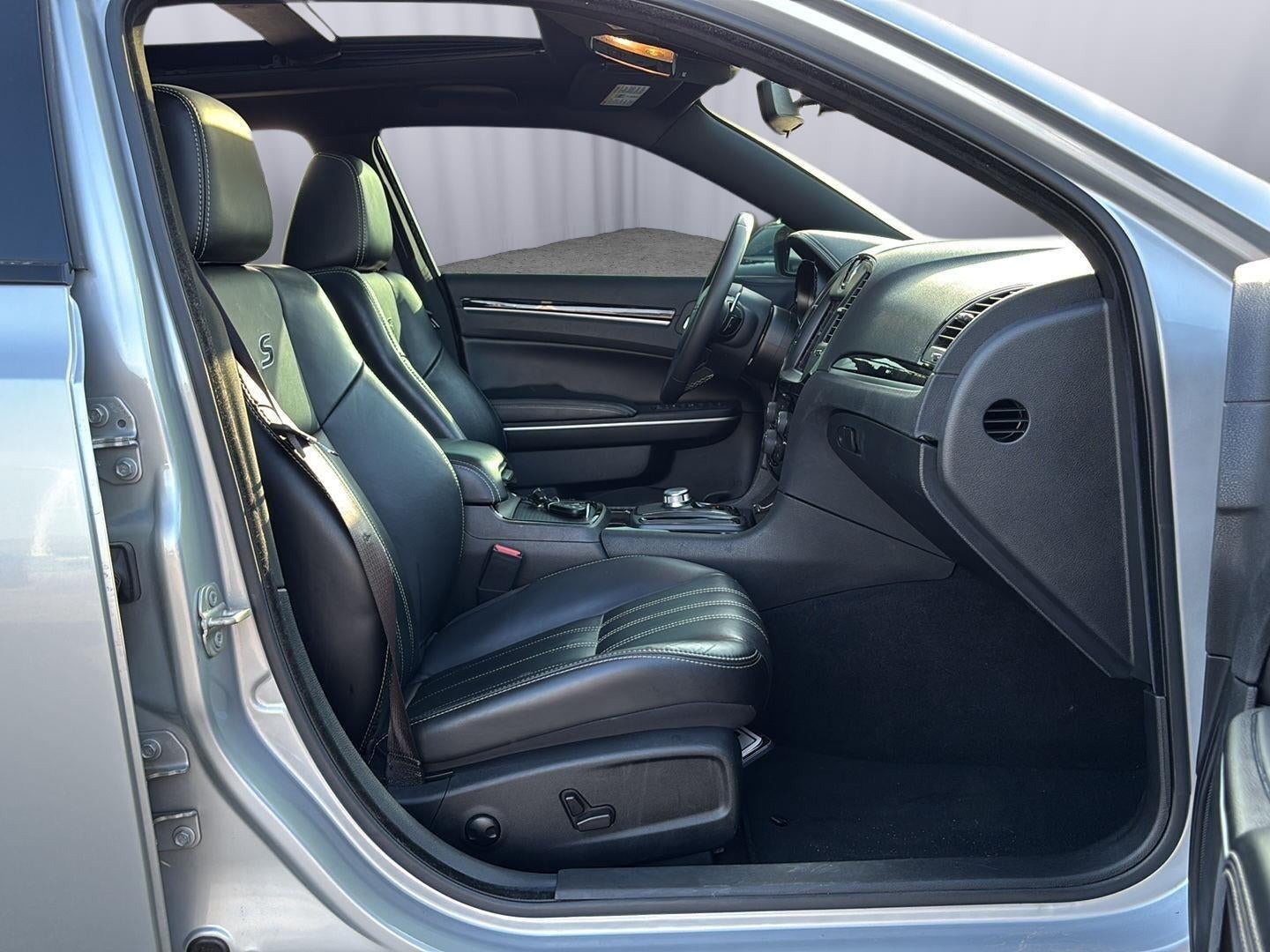 2023 Chrysler 300 300S
