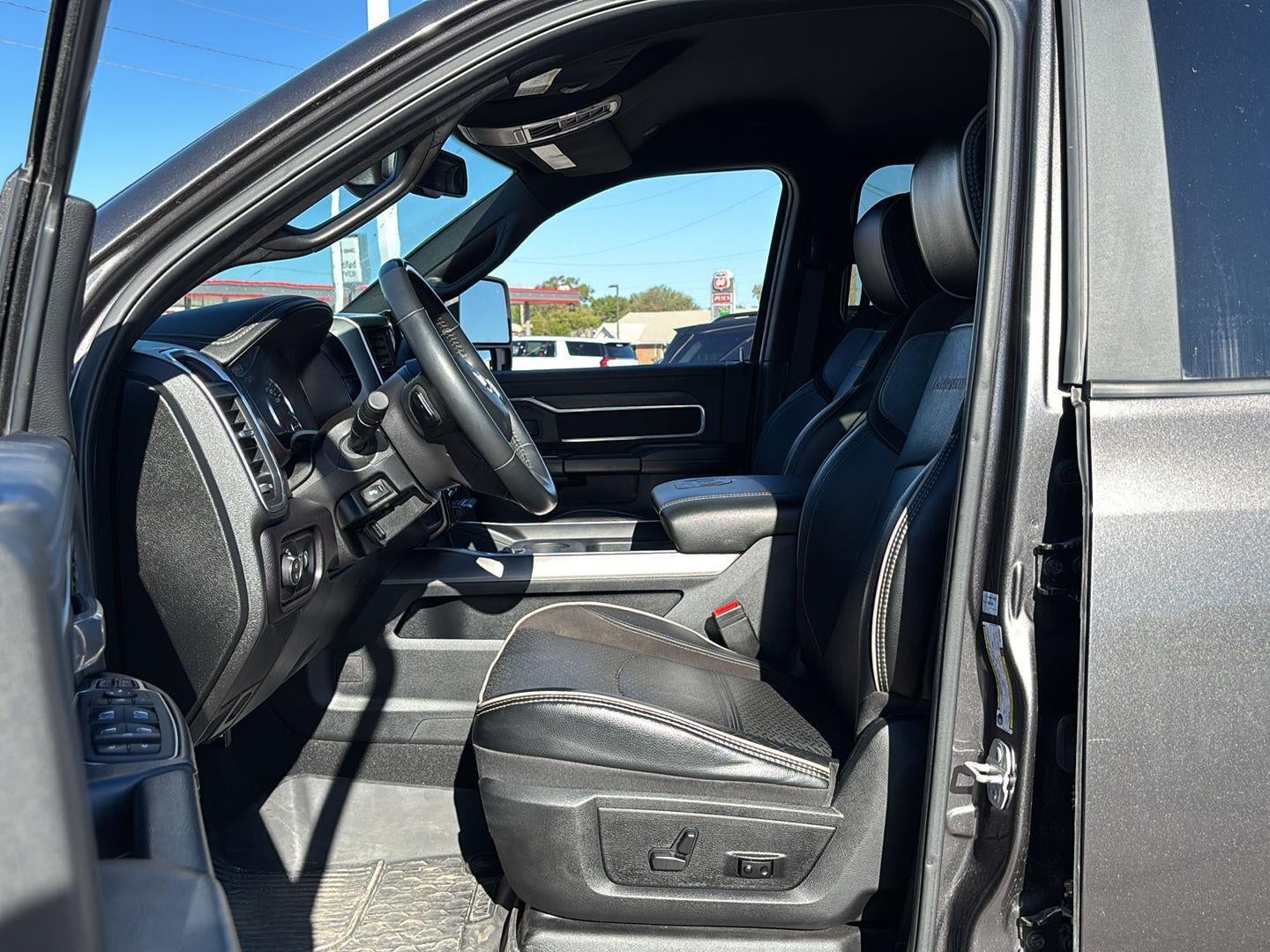2024 RAM 3500 Laramie