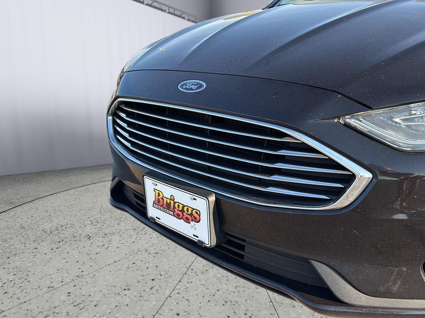 2020 Ford Fusion SE