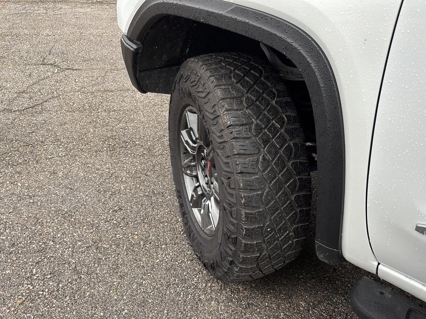 2024 GMC Sierra 1500 AT4X