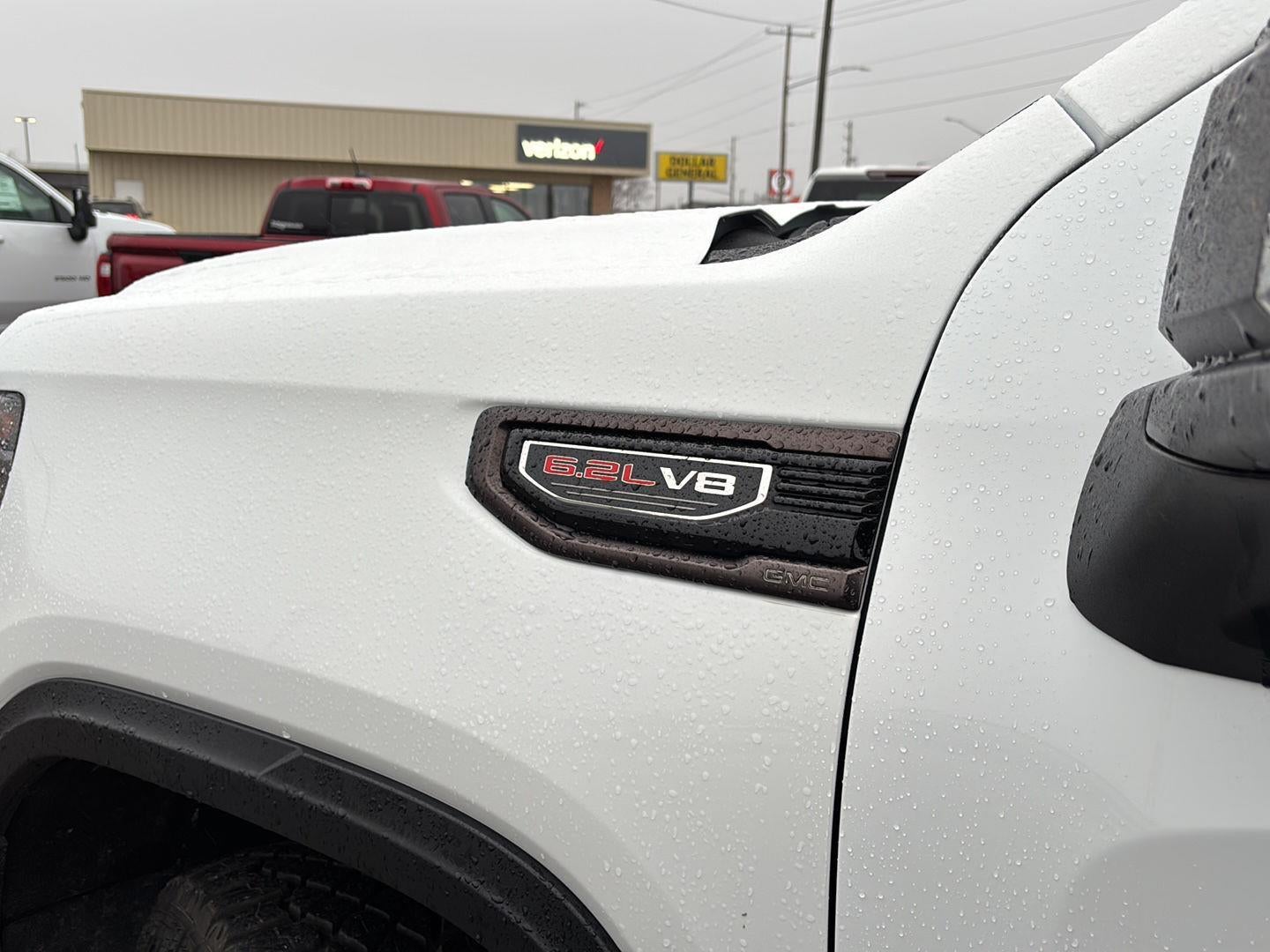 2024 GMC Sierra 1500 AT4X