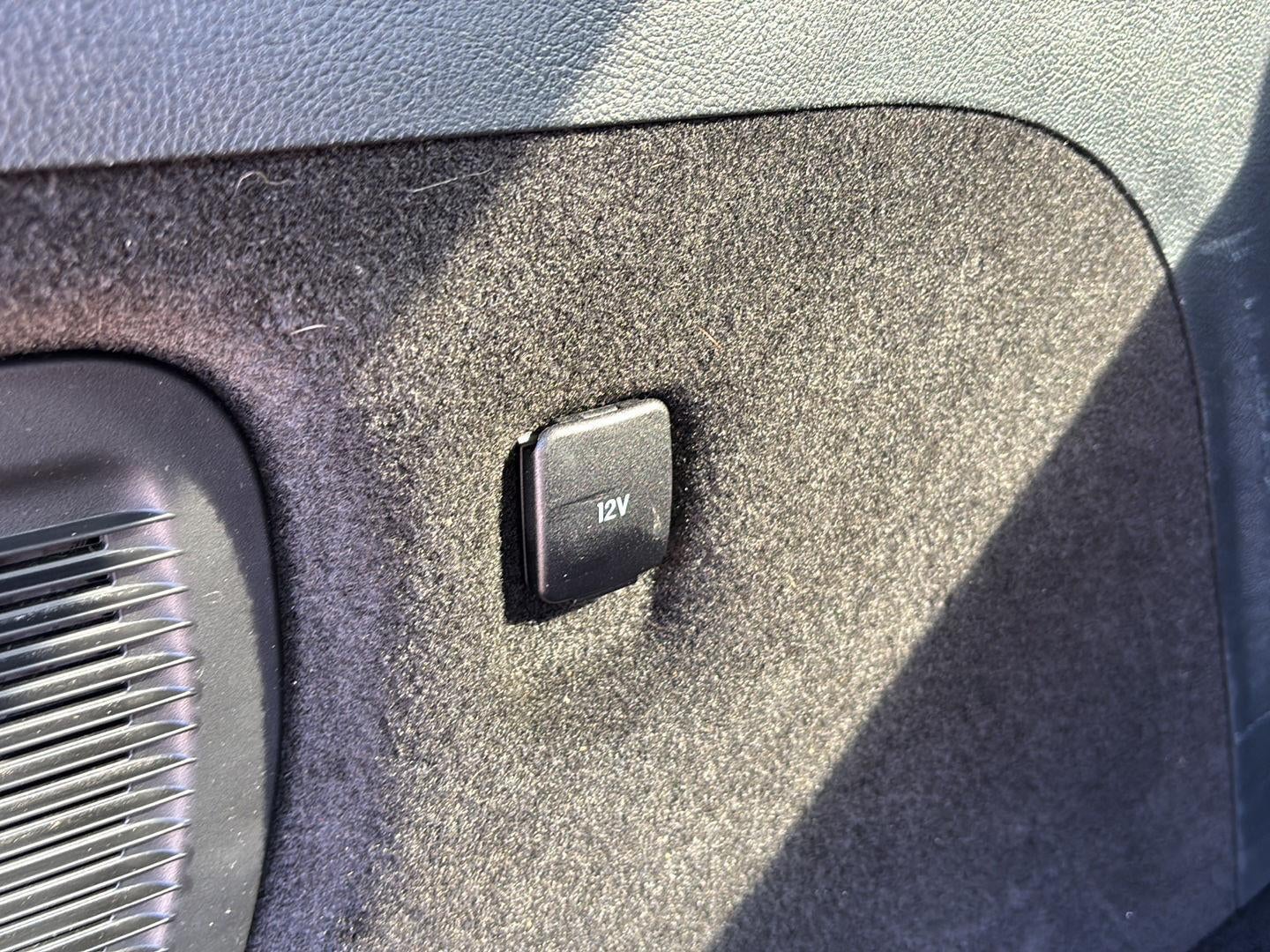 2022 Lincoln CORSAIR Base