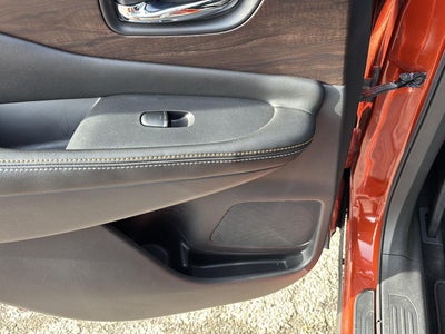 2021 Nissan MURANO Base